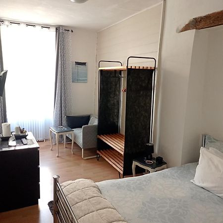 Maison Lapeyriere Le Dorat Extérieur photo